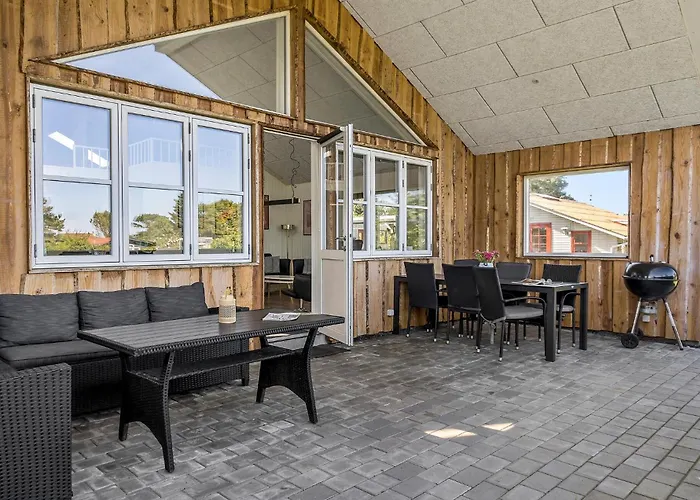 펜션 4 Bedroom Cozy In Skjern