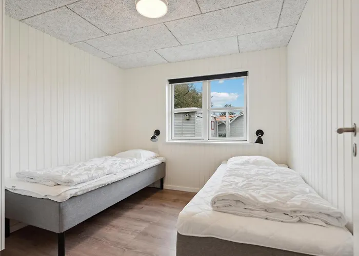 펜션 4 Bedroom Cozy In Skjern